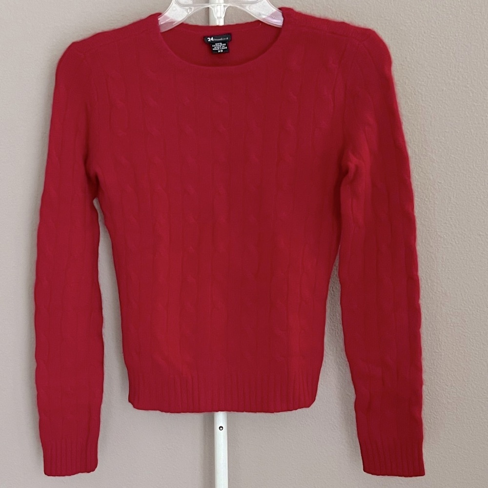 100% Cashmere Pullover Sweater